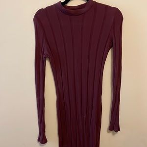 Long sleeve sweater dress, maroon